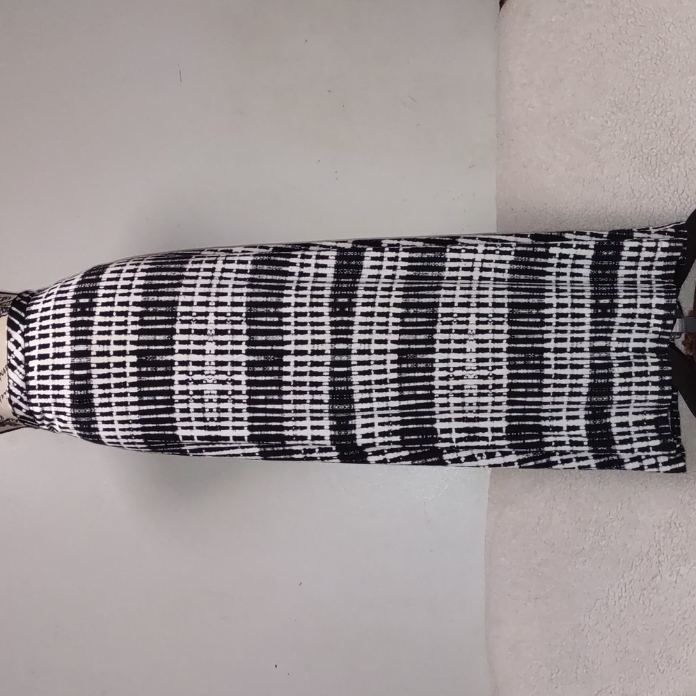 Calvin Klein Women Long Skirt Size XL Multicolor Stretch